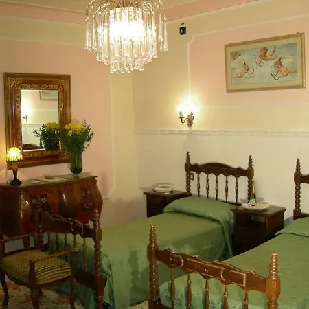 San Donino Otel 3*